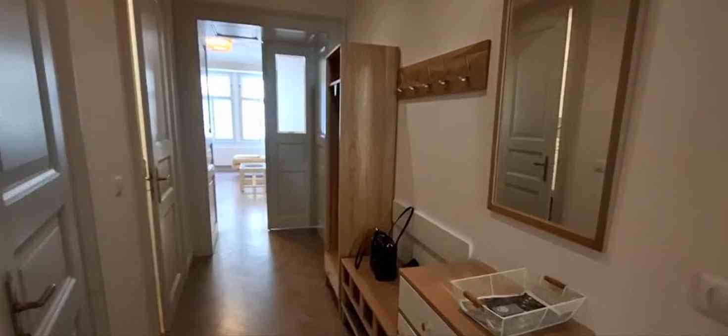 Pronájem bytu 2+kk 84 m², Valentinská, Praha, Praha Pronájem bytu 2+kk 84 m², Valentinská, Praha, Praha
