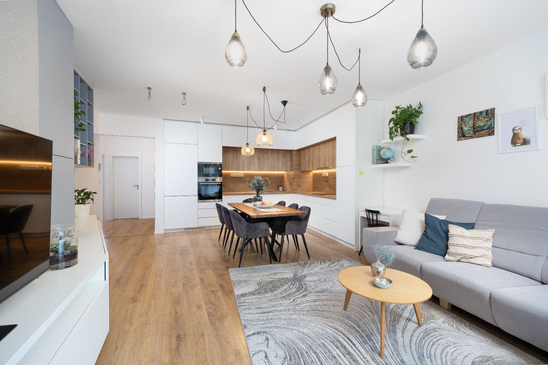 Pronájem bytu 3+1 83 m², Polianky, Dúbravka, Bratislavský kraj Pronájem bytu 3+1 83 m², Polianky, Dúbravka, Bratislavský kraj