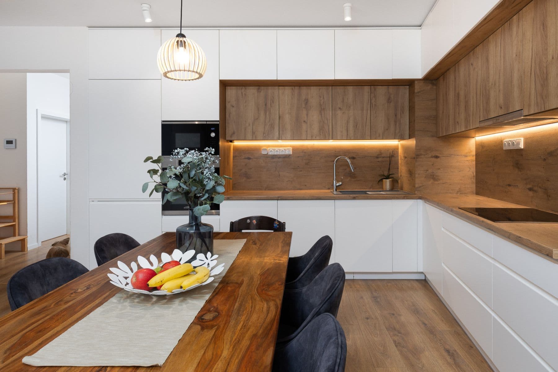 Pronájem bytu 3+1 83 m², Polianky, Dúbravka, Bratislavský kraj Pronájem bytu 3+1 83 m², Polianky, Dúbravka, Bratislavský kraj