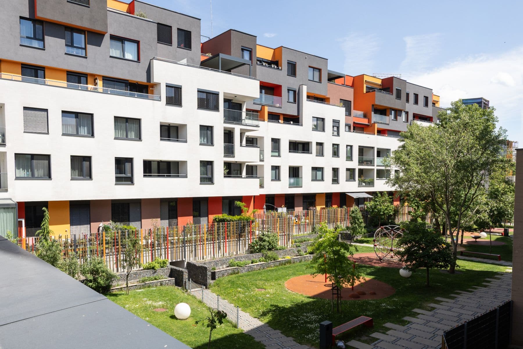 Pronájem bytu 3+1 83 m², Polianky, Dúbravka, Bratislavský kraj Pronájem bytu 3+1 83 m², Polianky, Dúbravka, Bratislavský kraj