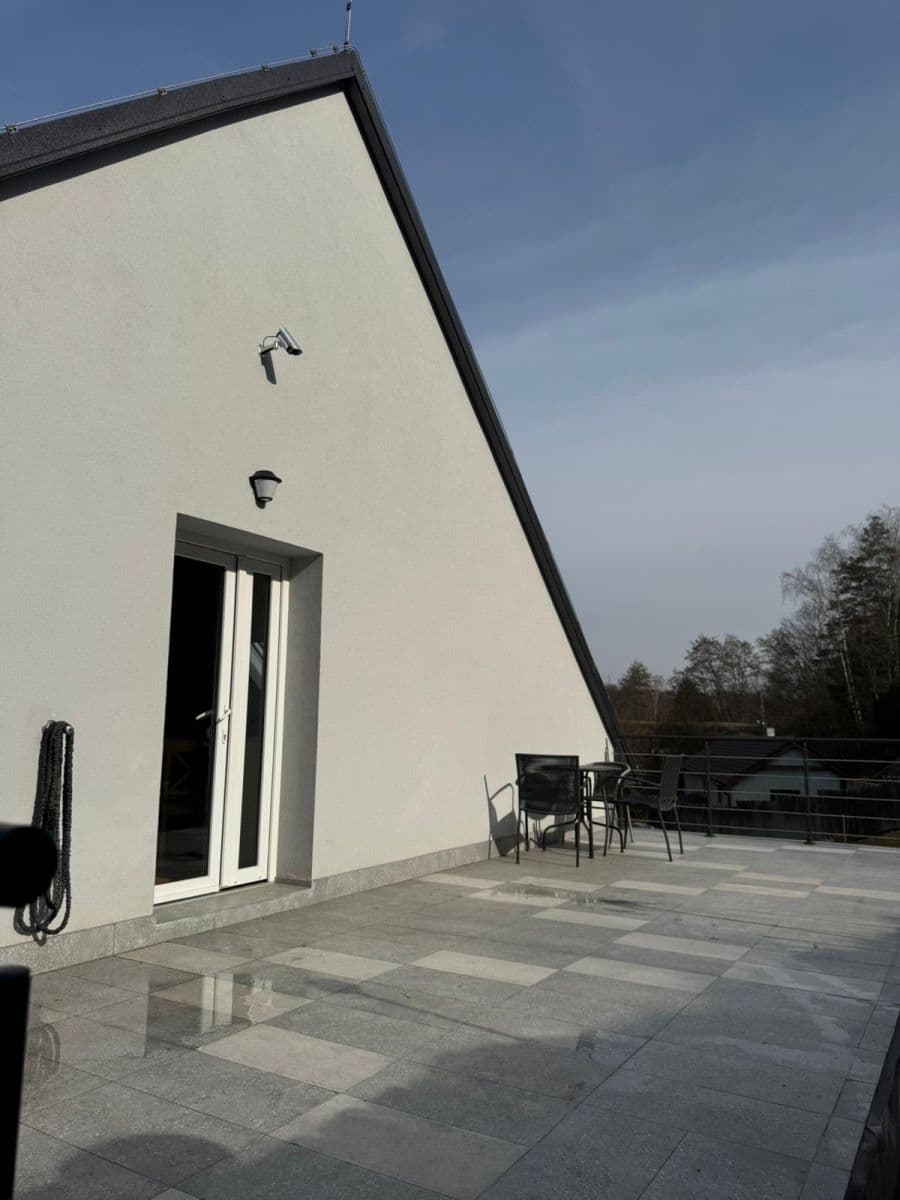 Prodej domu 320 m², pozemek 1.000 m², Jílové u Prahy, Středočeský kraj Prodej domu 320 m², pozemek 1.000 m², Jílové u Prahy, Středočeský kraj