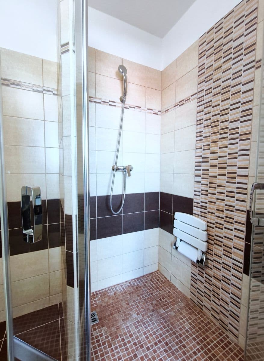 Prodej bytu 3+1 69 m², Sadová, Hodonín, Jihomoravský kraj Prodej bytu 3+1 69 m², Sadová, Hodonín, Jihomoravský kraj