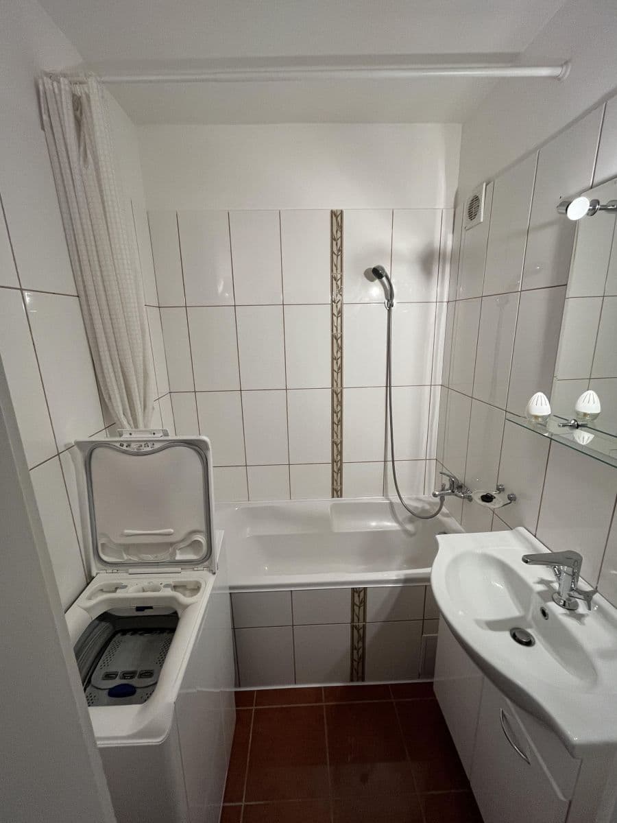 Pronájem bytu 3+kk 64 m², Borošova, Praha, Praha Pronájem bytu 3+kk 64 m², Borošova, Praha, Praha