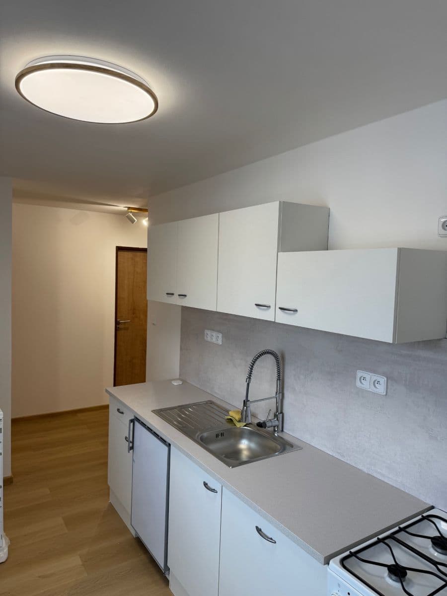 Prodej bytu 1+1 36 m², Komenského, Nový Jičín, Moravskoslezský kraj Prodej bytu 1+1 36 m², Komenského, Nový Jičín, Moravskoslezský kraj