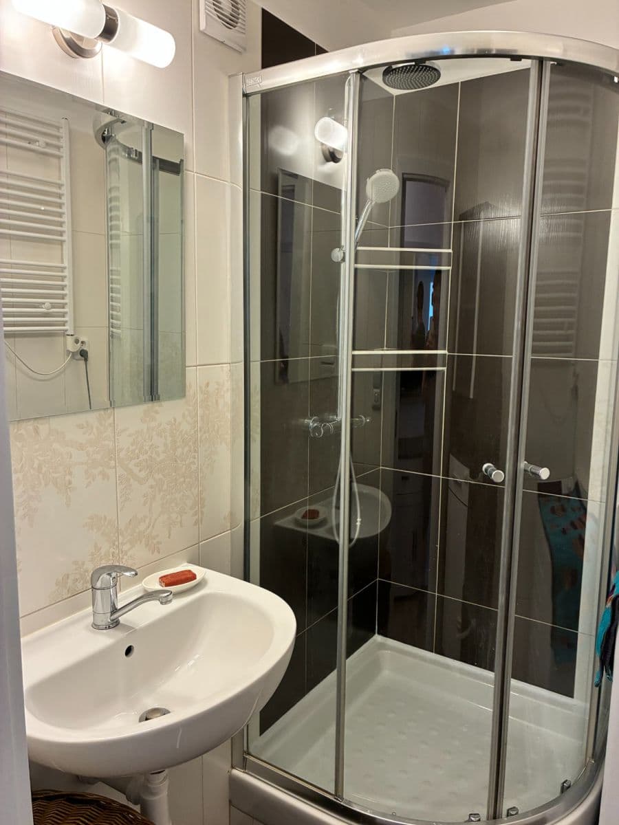 Prodej bytu 3+1 74 m², Hrobákova, Petržalka, Bratislavský kraj Prodej bytu 3+1 74 m², Hrobákova, Petržalka, Bratislavský kraj