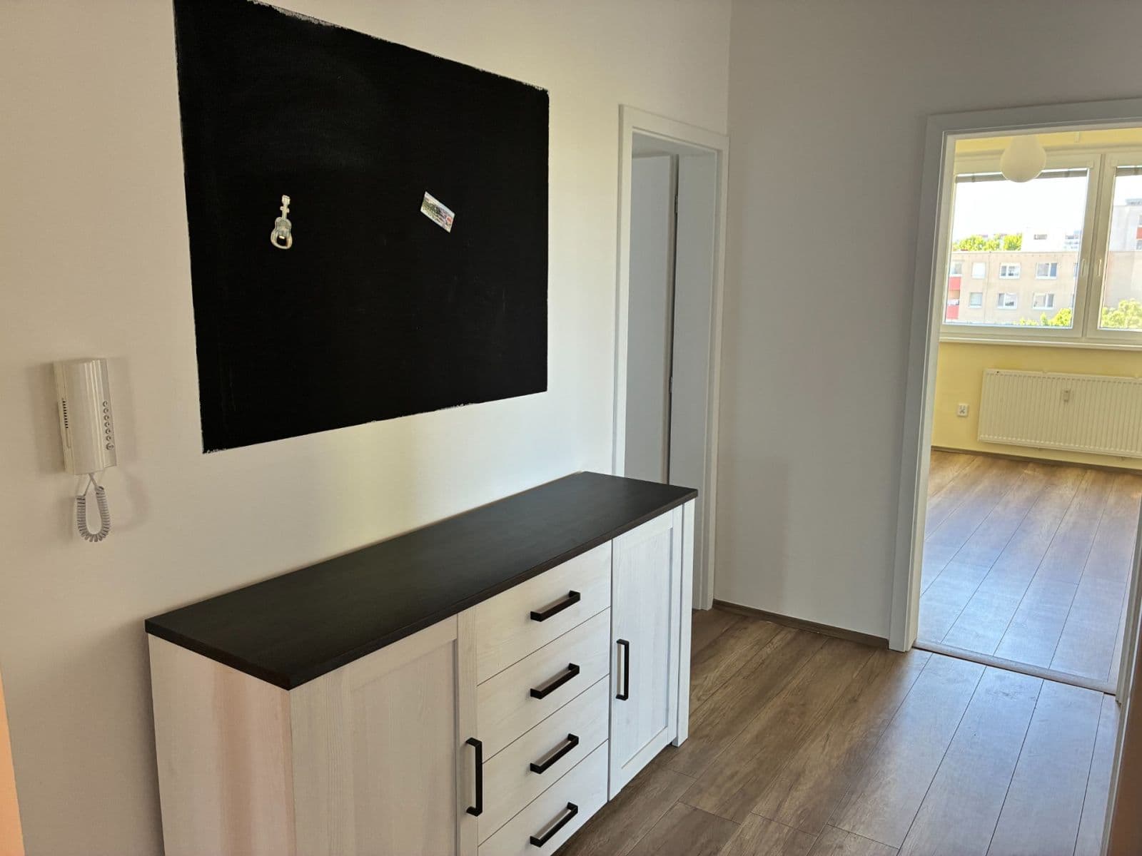 Prodej bytu 3+1 74 m², Hrobákova, Petržalka, Bratislavský kraj Prodej bytu 3+1 74 m², Hrobákova, Petržalka, Bratislavský kraj