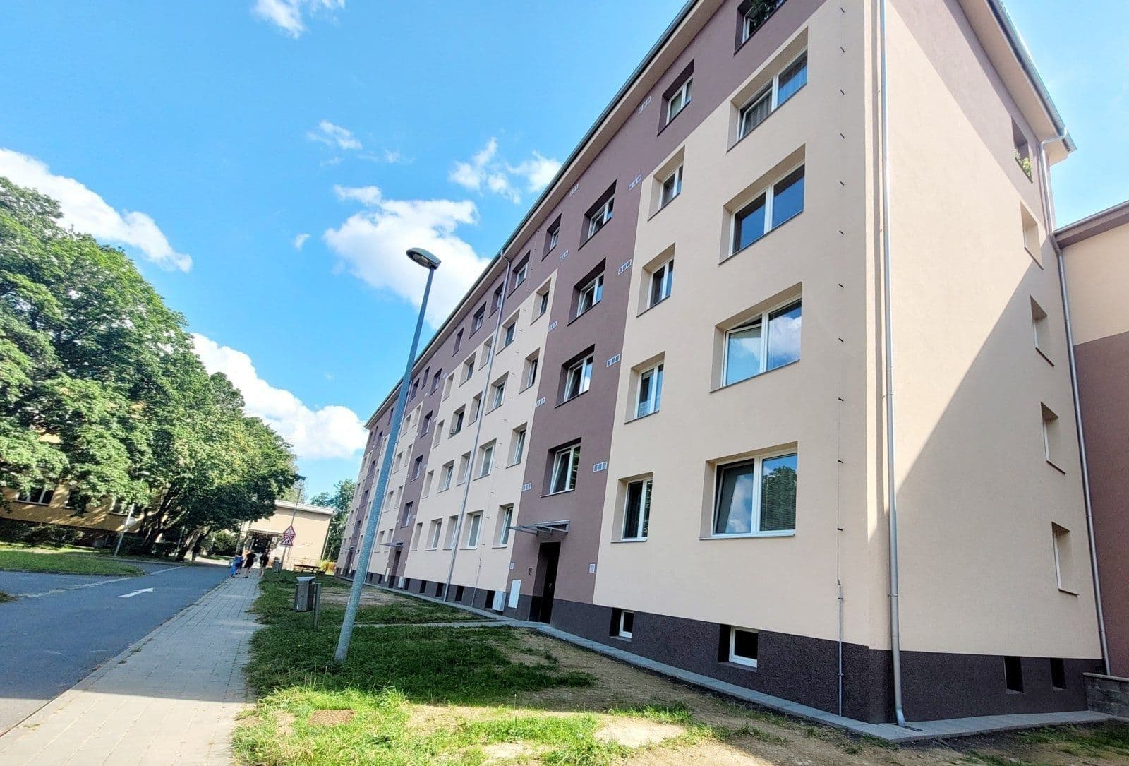 Pronájem bytu 2+1 51 m², Karla Čapka, Havířov, Moravskoslezský kraj Pronájem bytu 2+1 51 m², Karla Čapka, Havířov, Moravskoslezský kraj