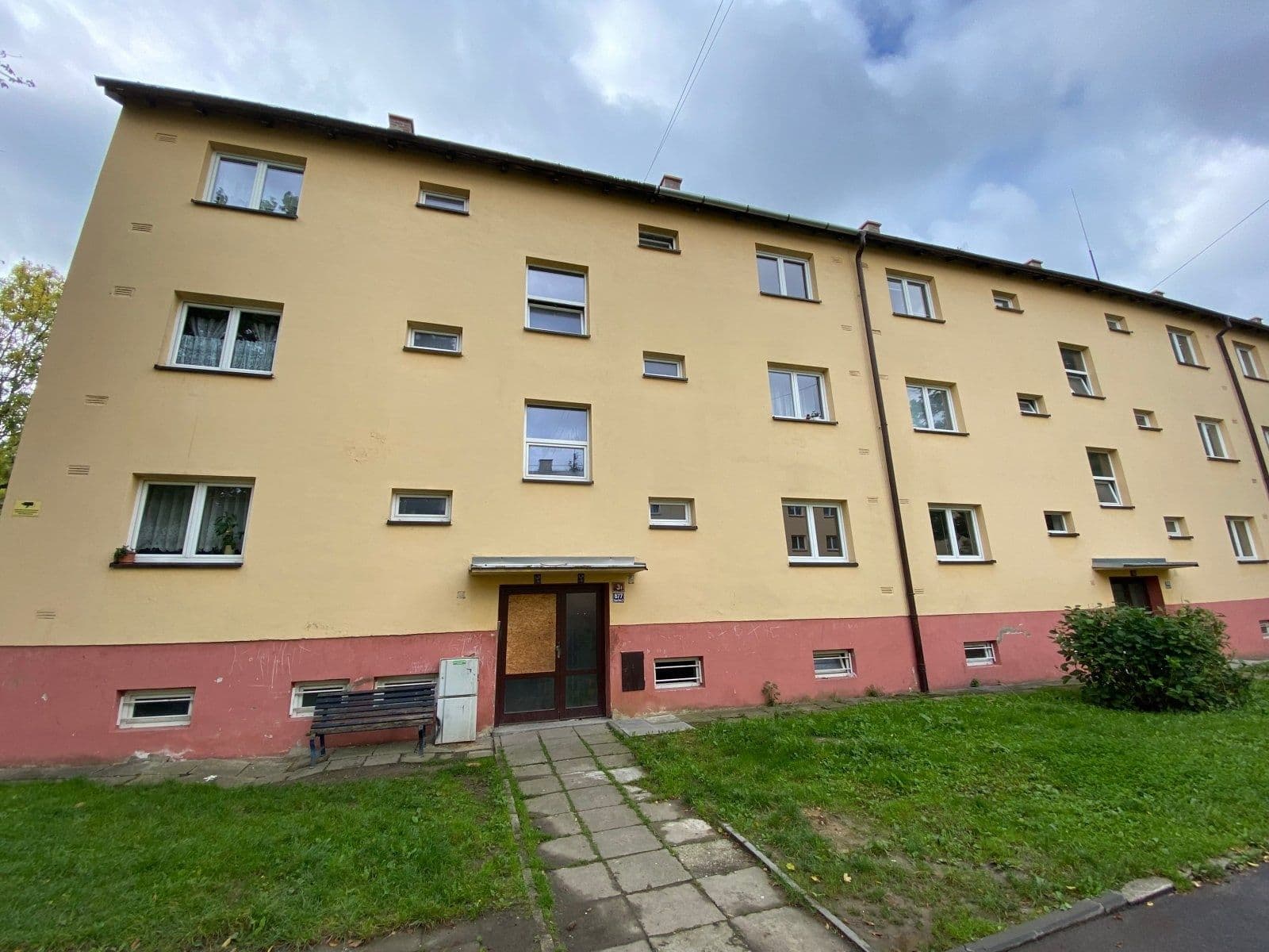 Pronájem bytu 2+1 48 m², Dukelská, Havířov, Moravskoslezský kraj Pronájem bytu 2+1 48 m², Dukelská, Havířov, Moravskoslezský kraj