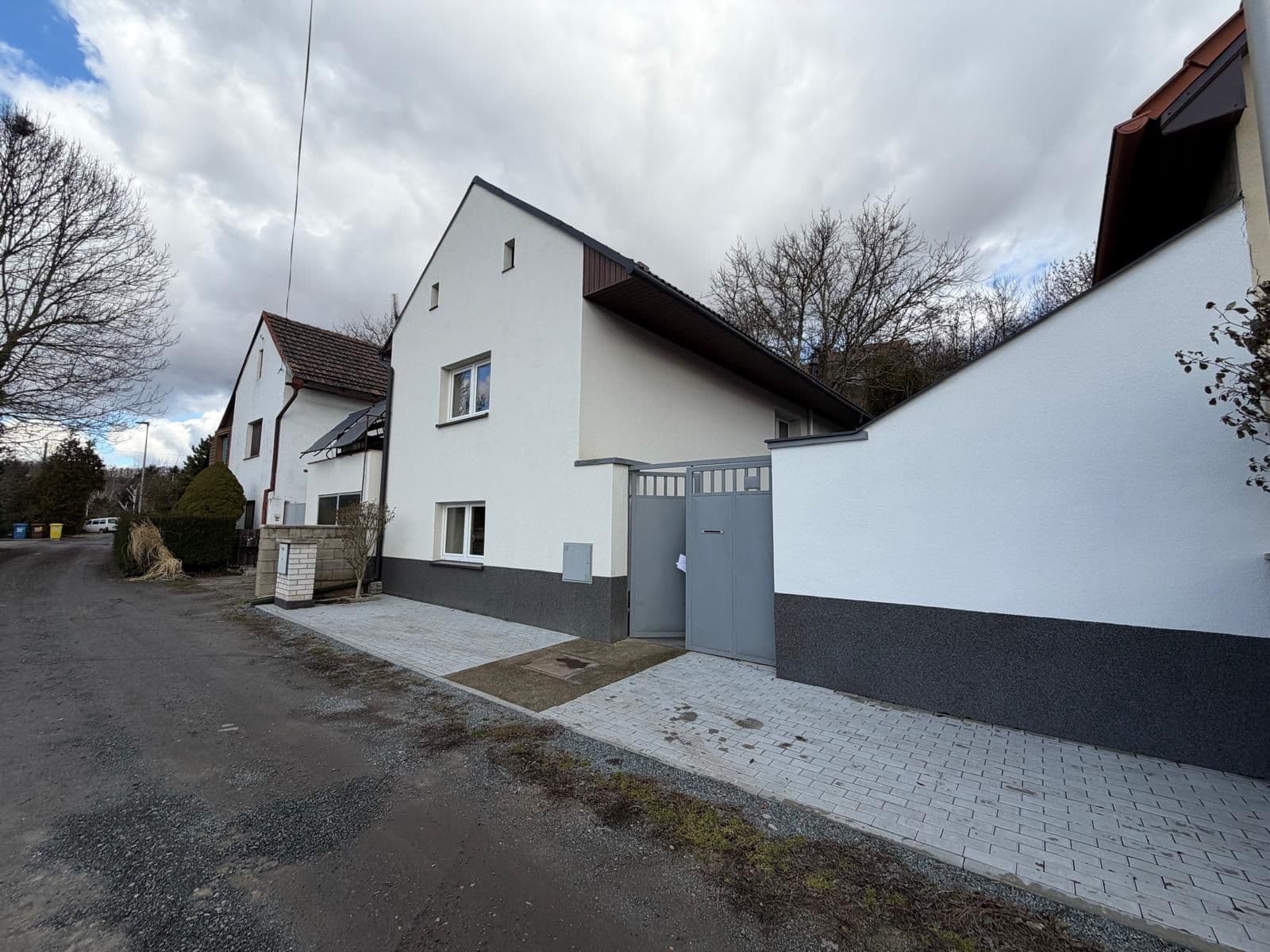 Prodej domu 85 m², pozemek 324 m², Nová Ves, Středočeský kraj Prodej domu 85 m², pozemek 324 m², Nová Ves, Středočeský kraj