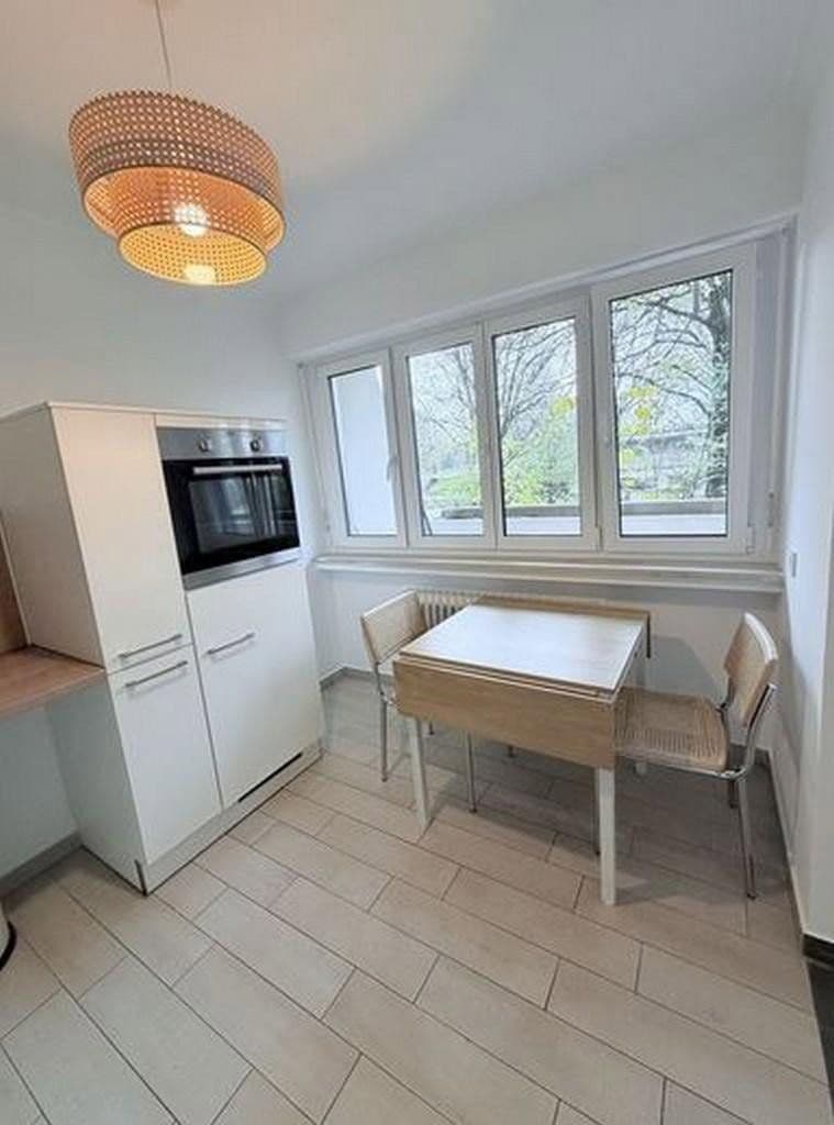 Pronájem bytu 2+1 55 m², Max-Beer-Str. 9, Berlin, Berlín Pronájem bytu 2+1 55 m², Max-Beer-Str. 9, Berlin, Berlín