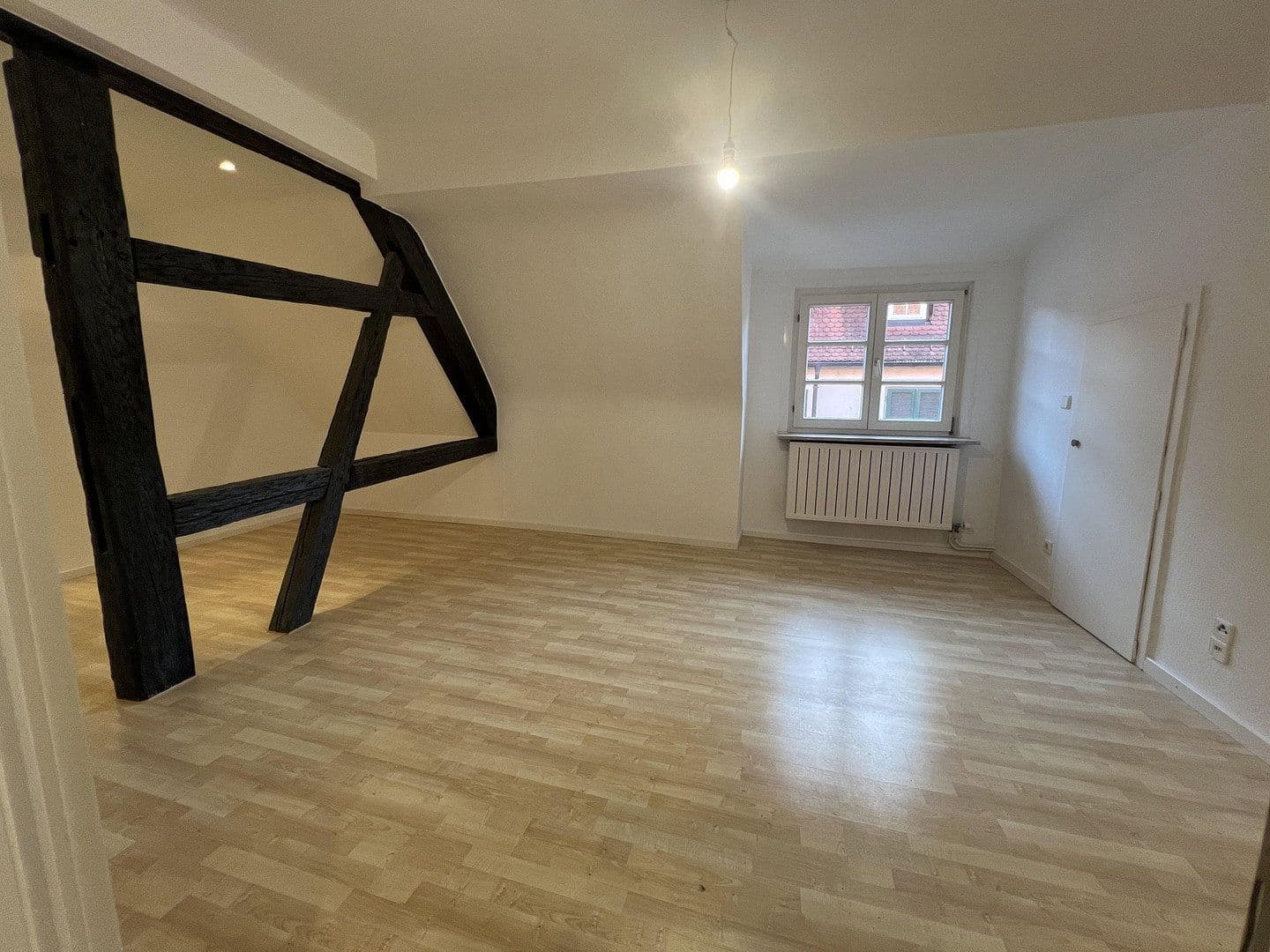 Pronájem bytu 2+1 75 m², Johann-Philipp-Palm-Straße 8, Schorndorf, Bádensko-Württembersko Pronájem bytu 2+1 75 m², Johann-Philipp-Palm-Straße 8, Schorndorf, Bádensko-Württembersko