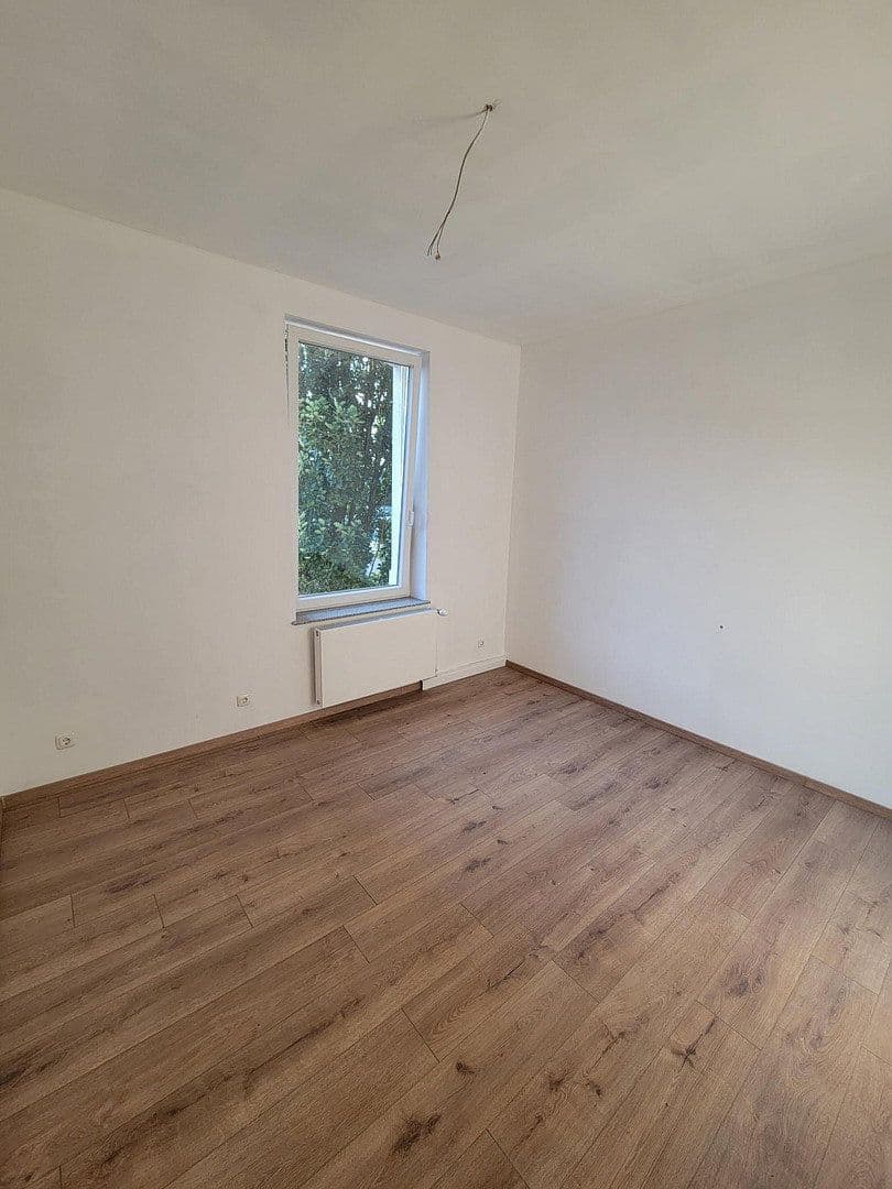 Pronájem bytu 3+1 85 m², Kölnstraße 176, Brühl, Severní Porýní-Vestfálsko Pronájem bytu 3+1 85 m², Kölnstraße 176, Brühl, Severní Porýní-Vestfálsko