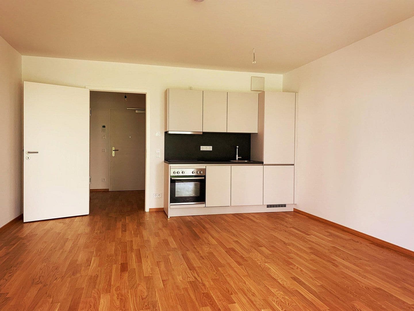 Pronájem bytu 1+kk 43 m², Offenbach am Main, Hessen Pronájem bytu 1+kk 43 m², Offenbach am Main, Hessen