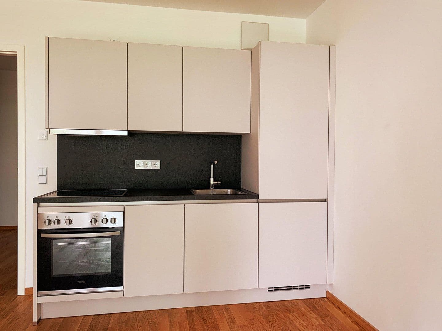 Pronájem bytu 1+kk 43 m², Offenbach am Main, Hessen Pronájem bytu 1+kk 43 m², Offenbach am Main, Hessen