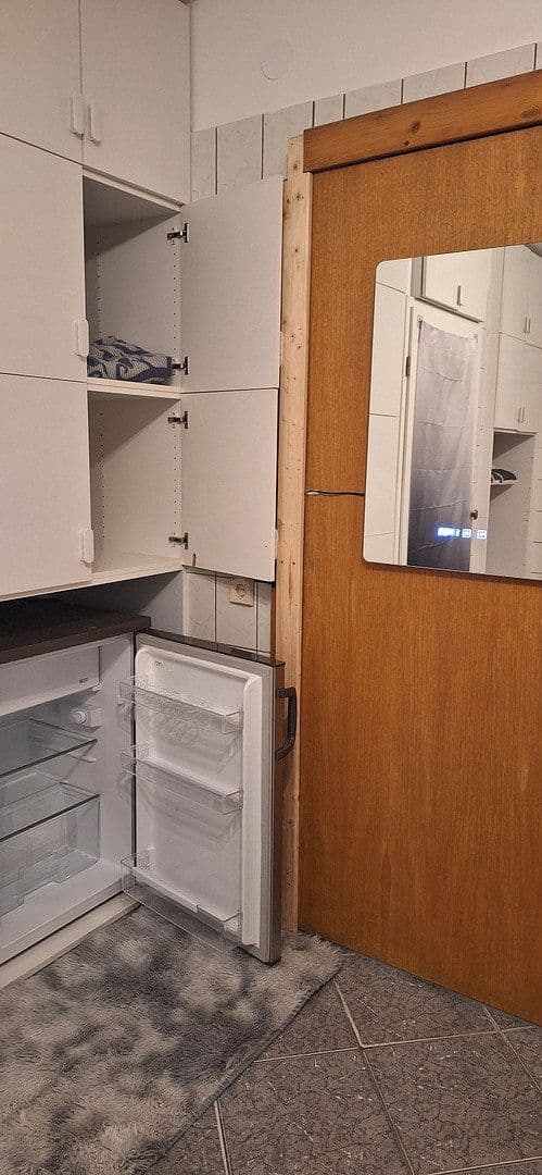 Pronájem bytu 2+1 82 m², Schenkestraße 3, Berlin, Berlín Pronájem bytu 2+1 82 m², Schenkestraße 3, Berlin, Berlín