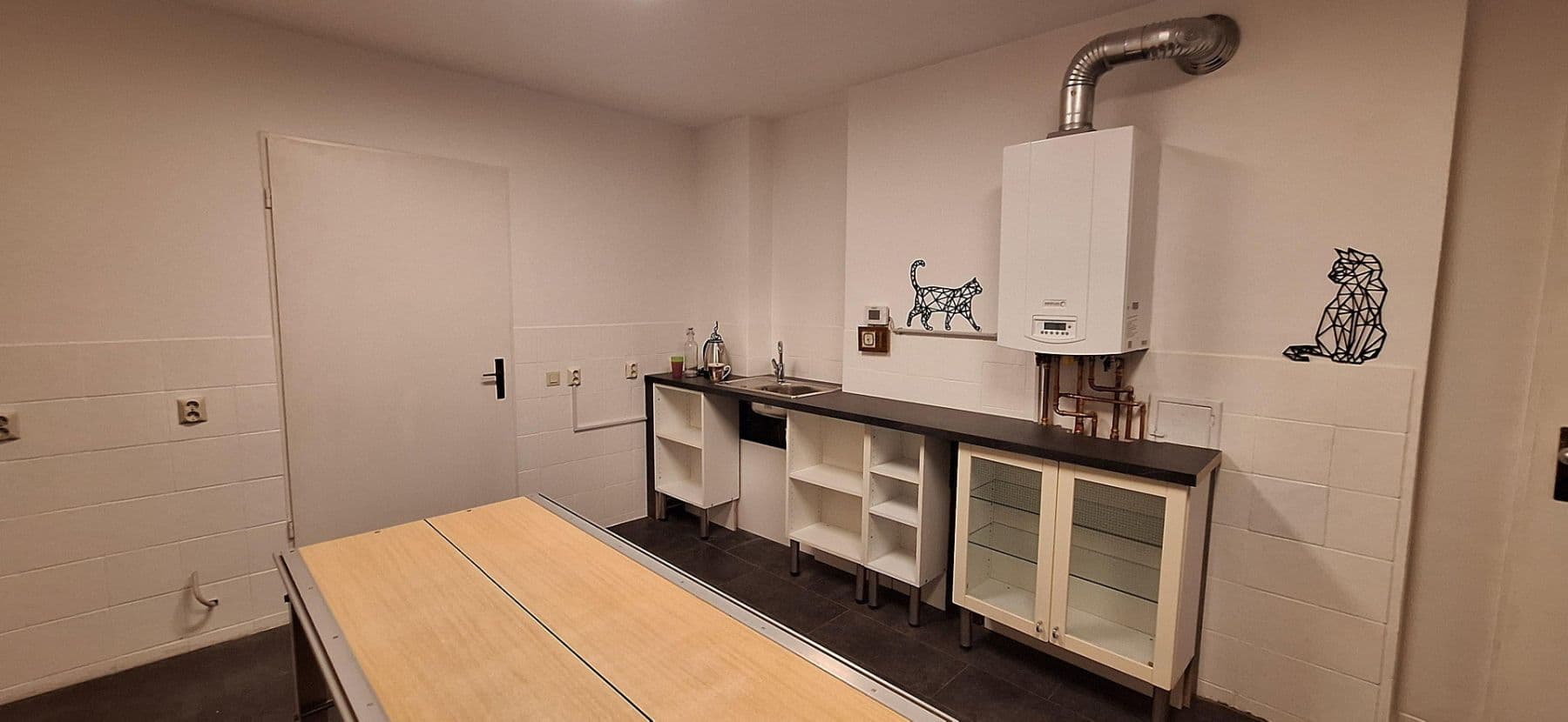 Pronájem bytu 2+1 82 m², Schenkestraße 3, Berlin, Berlín Pronájem bytu 2+1 82 m², Schenkestraße 3, Berlin, Berlín