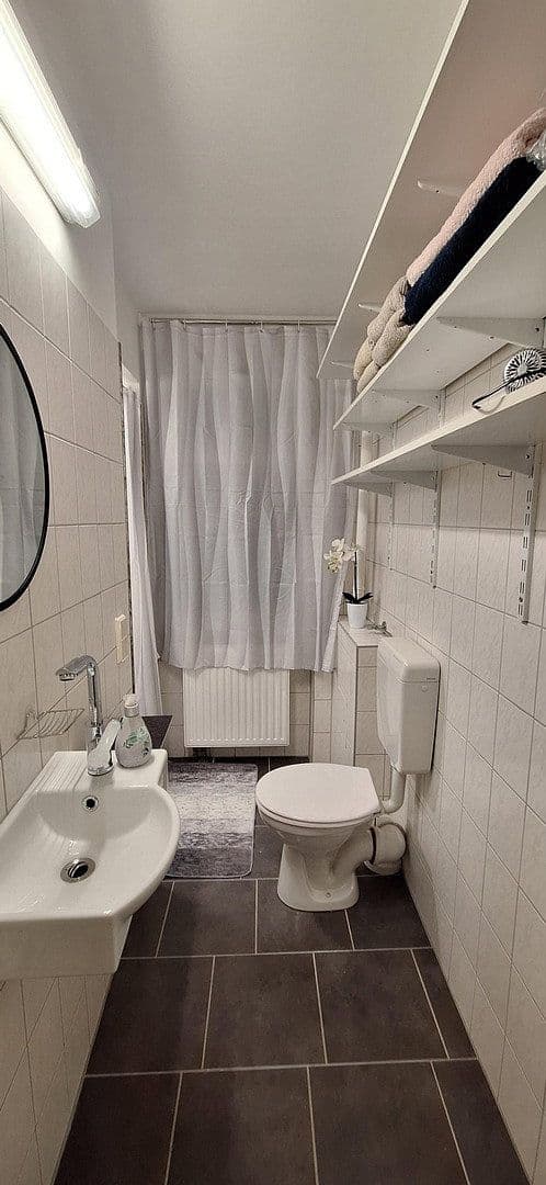 Pronájem bytu 2+1 82 m², Schenkestraße 3, Berlin, Berlín Pronájem bytu 2+1 82 m², Schenkestraße 3, Berlin, Berlín