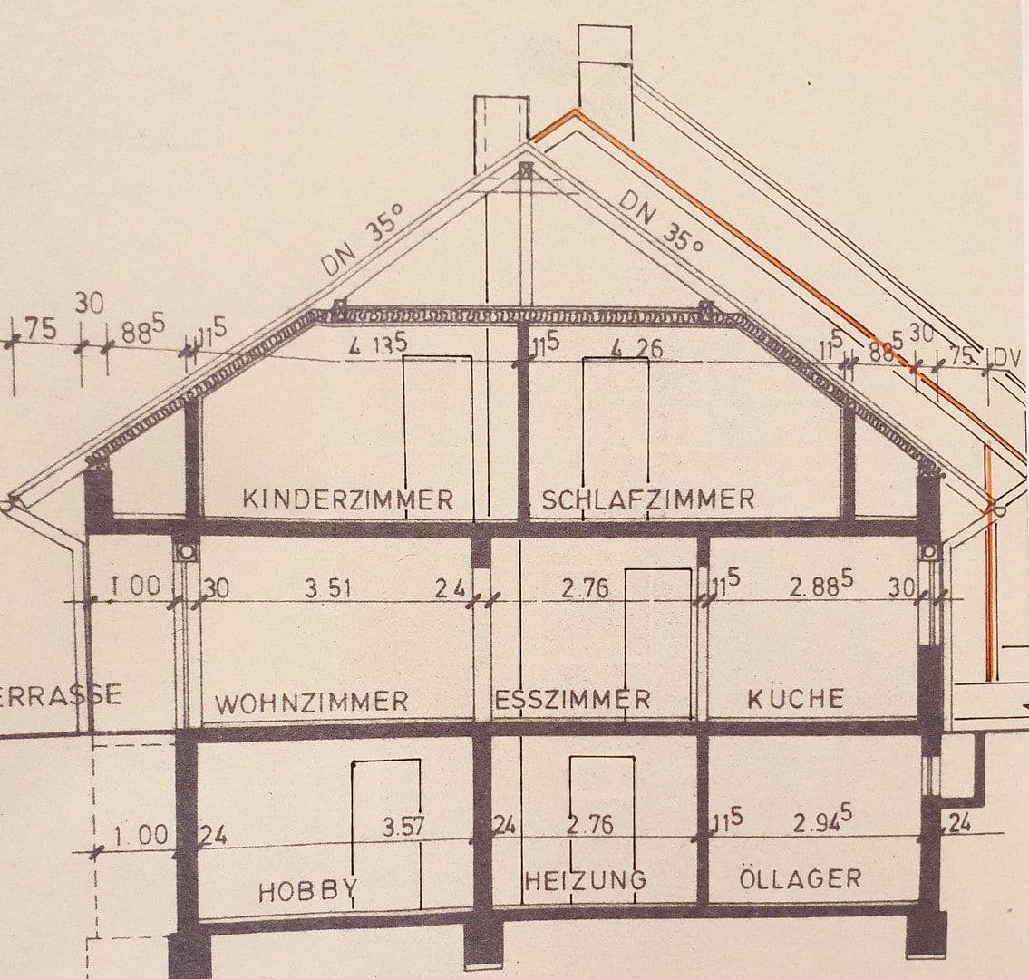 Prodej domu 99 m², pozemek 292 m², Öhringen, Bádensko-Württembersko Prodej domu 99 m², pozemek 292 m², Öhringen, Bádensko-Württembersko