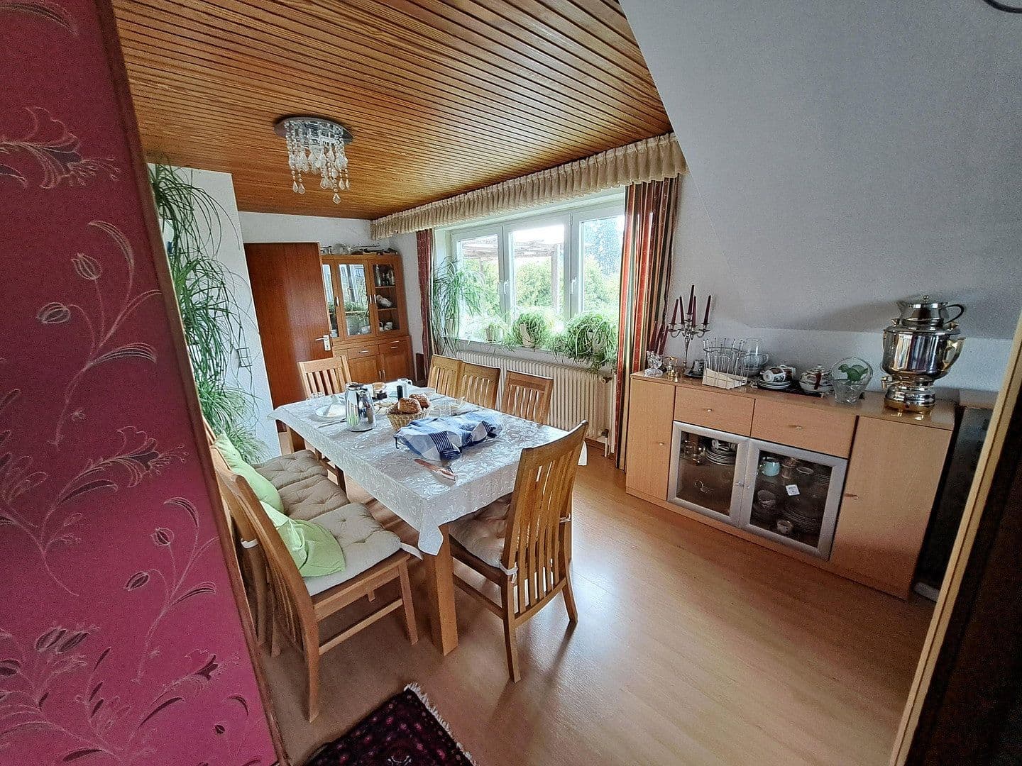 Prodej domu 200 m², pozemek 2.435 m², Eutiner Strasse 54, Malente, Šlesvicko-Holštýnsko Prodej domu 200 m², pozemek 2.435 m², Eutiner Strasse 54, Malente, Šlesvicko-Holštýnsko