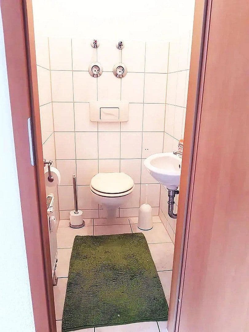 Pronájem bytu 2+1 75 m², Waldenburger Straße 14, Glauchau, Sasko Pronájem bytu 2+1 75 m², Waldenburger Straße 14, Glauchau, Sasko