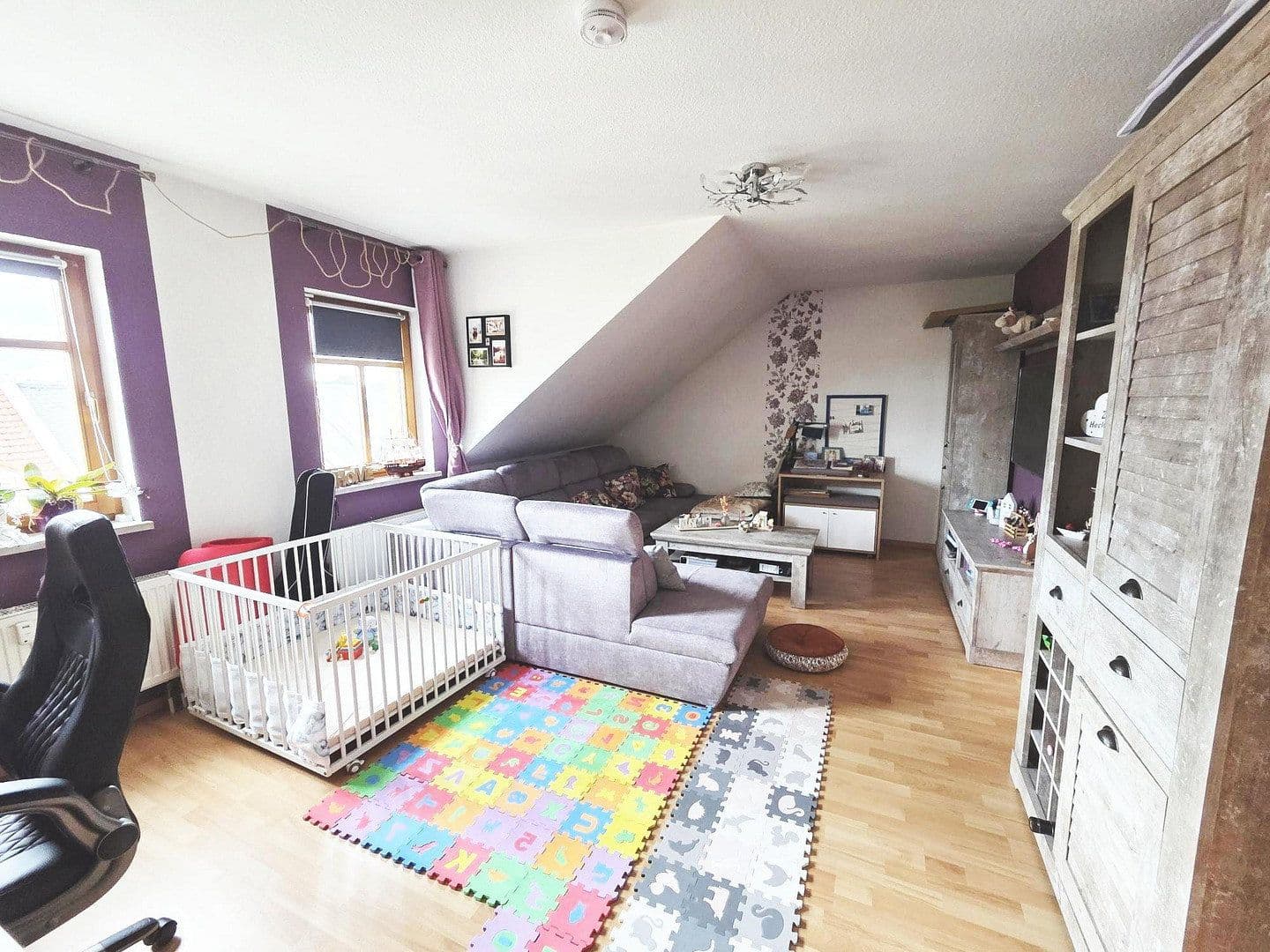 Pronájem bytu 2+1 75 m², Waldenburger Straße 14, Glauchau, Sasko Pronájem bytu 2+1 75 m², Waldenburger Straße 14, Glauchau, Sasko