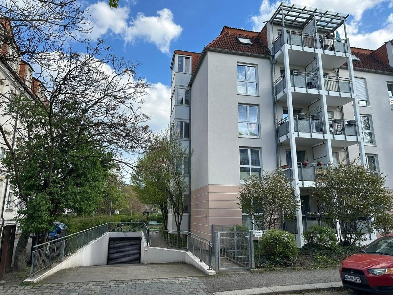 Prodej bytu 3+1 61 m², Kipsdorfer Straße 121-121B, Dresden, Sasko Prodej bytu 3+1 61 m², Kipsdorfer Straße 121-121B, Dresden, Sasko