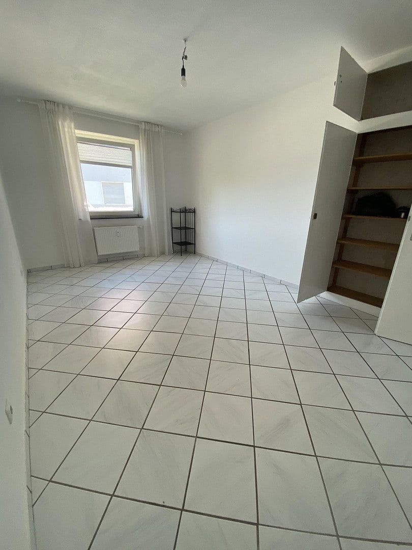 Pronájem bytu 2+1 60 m², Schiebelhuthweg 29c, Darmstadt, Hessen Pronájem bytu 2+1 60 m², Schiebelhuthweg 29c, Darmstadt, Hessen