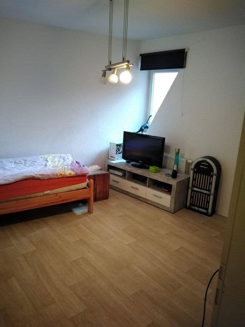 Pronájem bytu 4+1 87 m², Kuhtorstraße 22, Oldenburg in Holstein, Šlesvicko-Holštýnsko Pronájem bytu 4+1 87 m², Kuhtorstraße 22, Oldenburg in Holstein, Šlesvicko-Holštýnsko