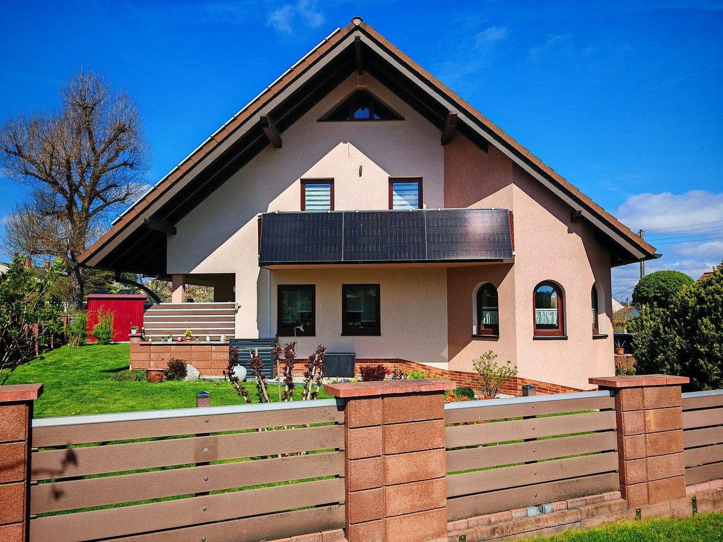 Prodej domu 188 m², pozemek 714 m², Plauen, Sasko Prodej domu 188 m², pozemek 714 m², Plauen, Sasko