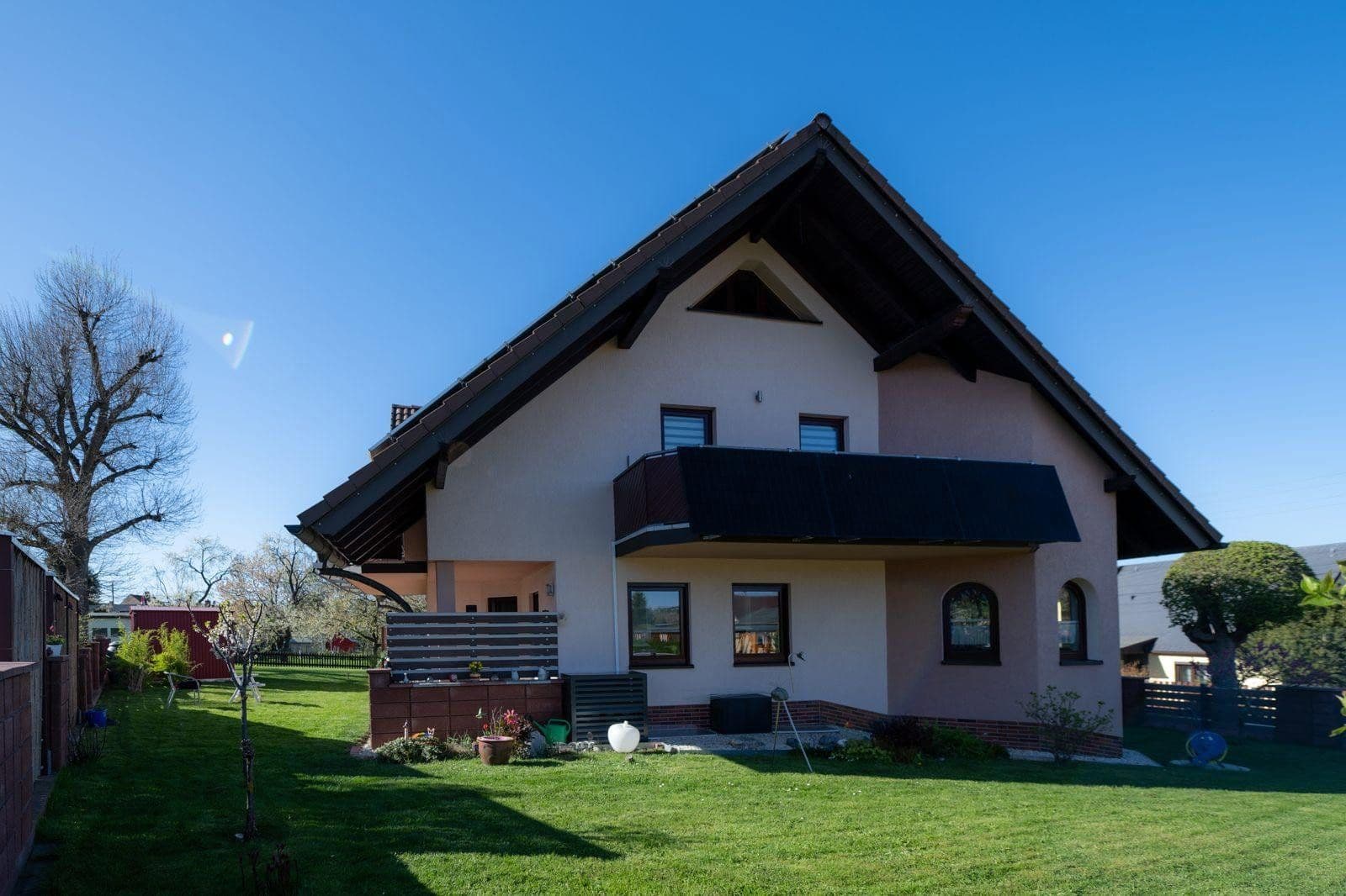 Prodej domu 188 m², pozemek 714 m², Plauen, Sasko Prodej domu 188 m², pozemek 714 m², Plauen, Sasko