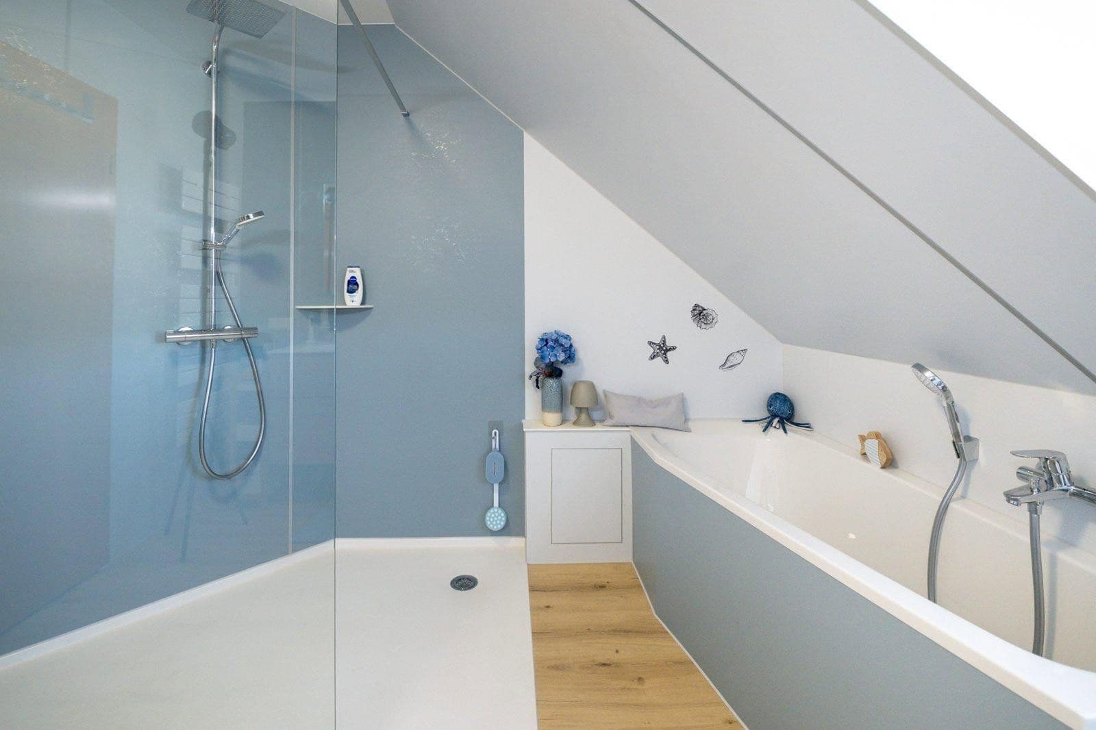 Prodej domu 188 m², pozemek 714 m², Plauen, Sasko Prodej domu 188 m², pozemek 714 m², Plauen, Sasko