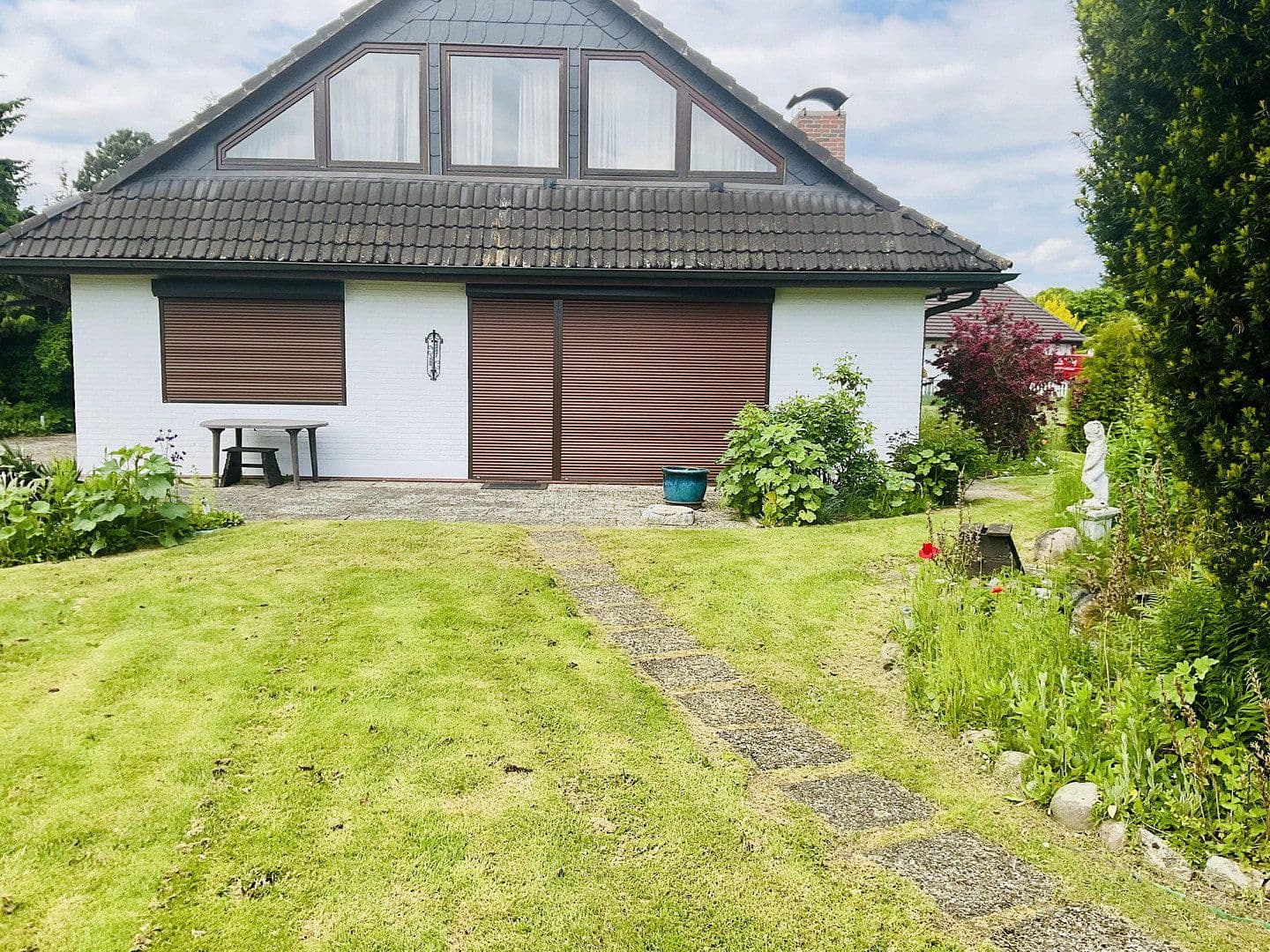 Prodej domu 155 m², pozemek 1.294 m², Jork, Dolní Sasko Prodej domu 155 m², pozemek 1.294 m², Jork, Dolní Sasko