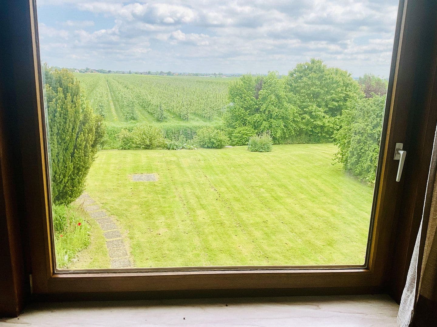 Prodej domu 155 m², pozemek 1.294 m², Jork, Dolní Sasko Prodej domu 155 m², pozemek 1.294 m², Jork, Dolní Sasko