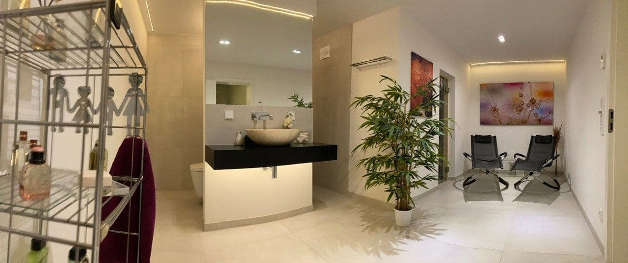 Prodej domu 315 m², pozemek 700 m², Kelkheim (Taunus), Hessen Prodej domu 315 m², pozemek 700 m², Kelkheim (Taunus), Hessen