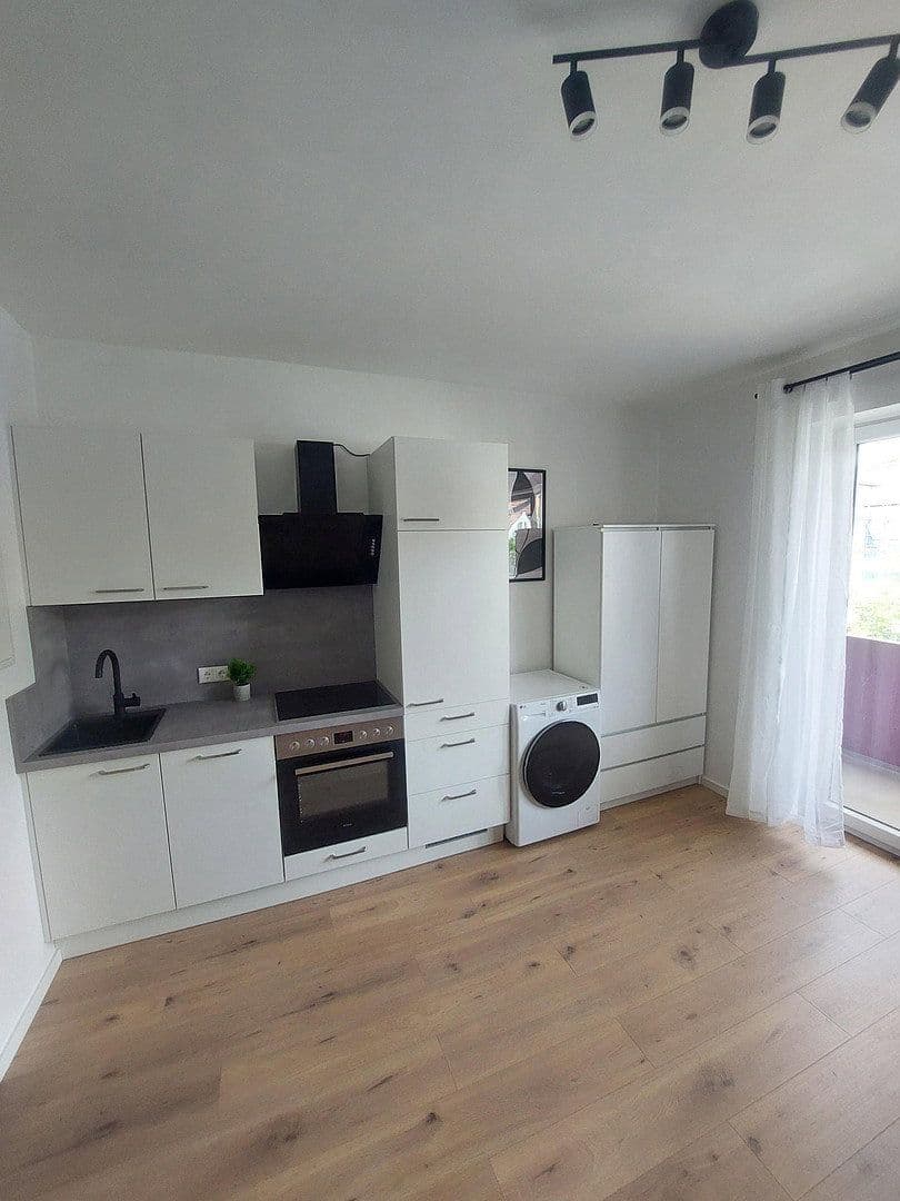 Pronájem bytu 1+1 24 m², Schorerstraße 1, München Untergiesing-Harlaching, Bavorsko Pronájem bytu 1+1 24 m², Schorerstraße 1, München Untergiesing-Harlaching, Bavorsko