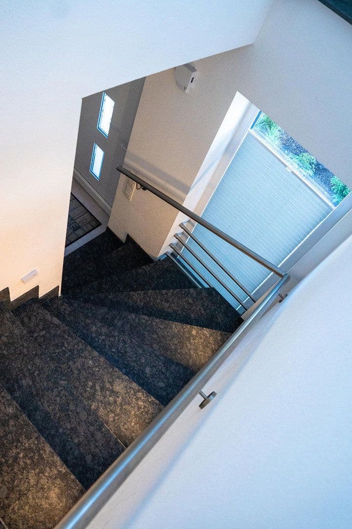 Prodej domu 160 m², pozemek 564 m², Neustadt (Wied), Porýní-Falc Prodej domu 160 m², pozemek 564 m², Neustadt (Wied), Porýní-Falc