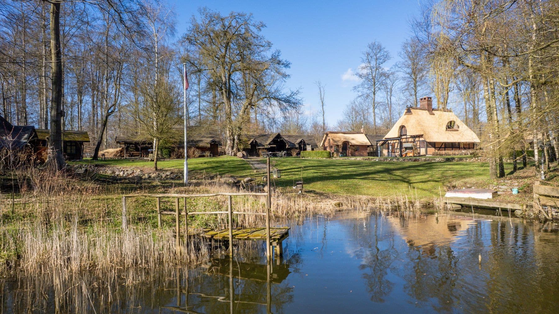 Prodej domu 116 m², pozemek 7.315 m², Kiekut, Seedorf, Šlesvicko-Holštýnsko Prodej domu 116 m², pozemek 7.315 m², Kiekut, Seedorf, Šlesvicko-Holštýnsko