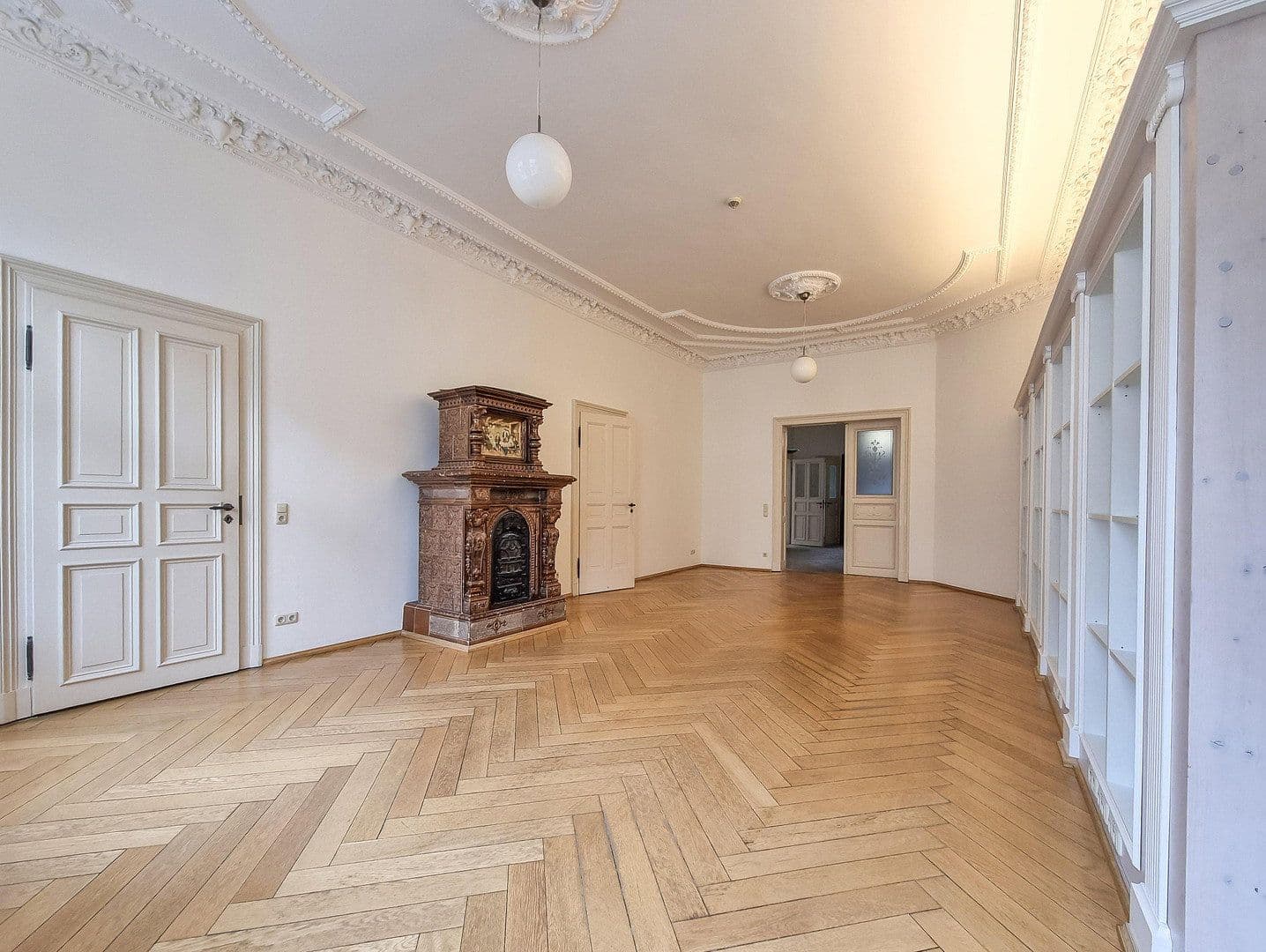 Pronájem kanceláře 300 m², Leipzig, Sasko Pronájem kanceláře 300 m², Leipzig, Sasko