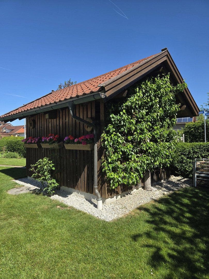 Prodej domu 143 m², pozemek 887 m², Vilgertshofen, Bavorsko Prodej domu 143 m², pozemek 887 m², Vilgertshofen, Bavorsko