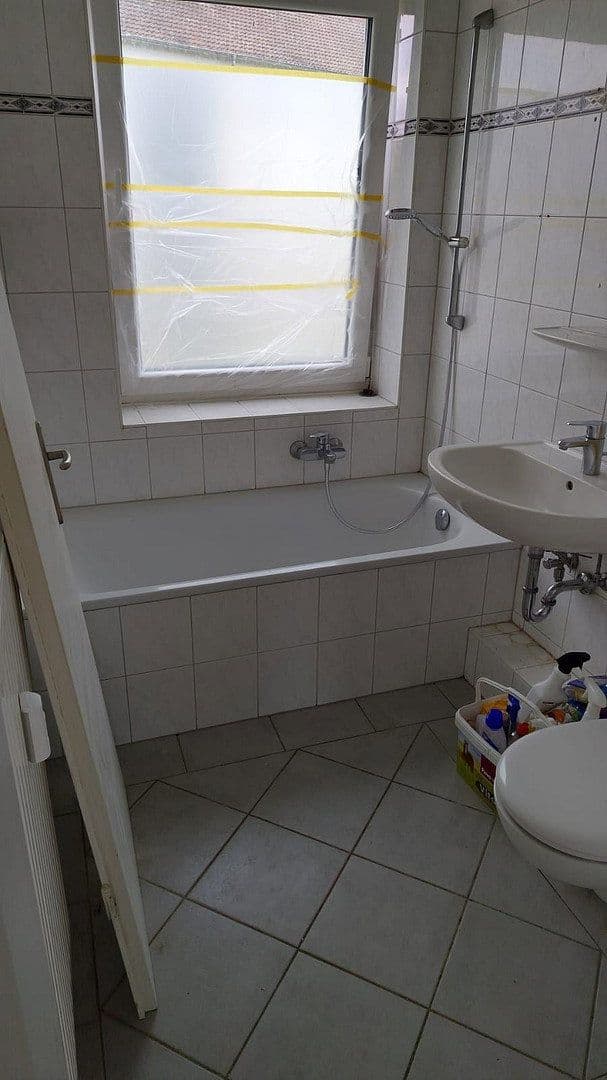 Pronájem bytu 3+1 61 m², Klaus-Groth-Straße 44, Lüneburg, Dolní Sasko Pronájem bytu 3+1 61 m², Klaus-Groth-Straße 44, Lüneburg, Dolní Sasko