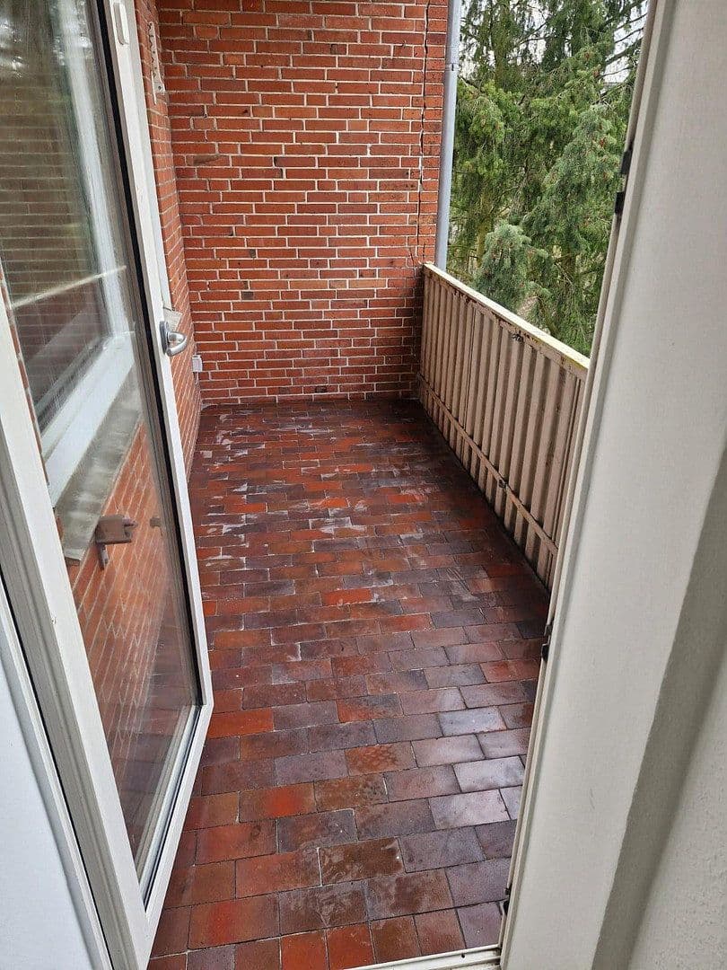 Pronájem bytu 3+1 61 m², Klaus-Groth-Straße 44, Lüneburg, Dolní Sasko Pronájem bytu 3+1 61 m², Klaus-Groth-Straße 44, Lüneburg, Dolní Sasko