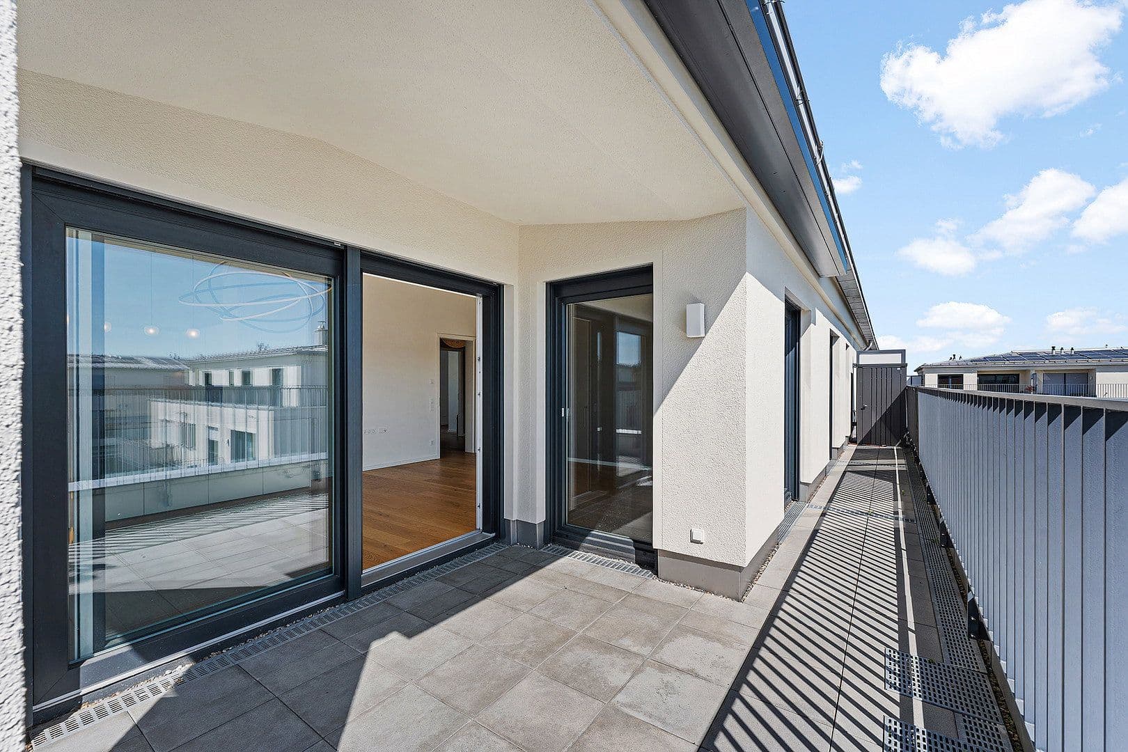 Prodej bytu 4+1 130 m², Riegerweg 16, Taufkirchen, Bavorsko Prodej bytu 4+1 130 m², Riegerweg 16, Taufkirchen, Bavorsko