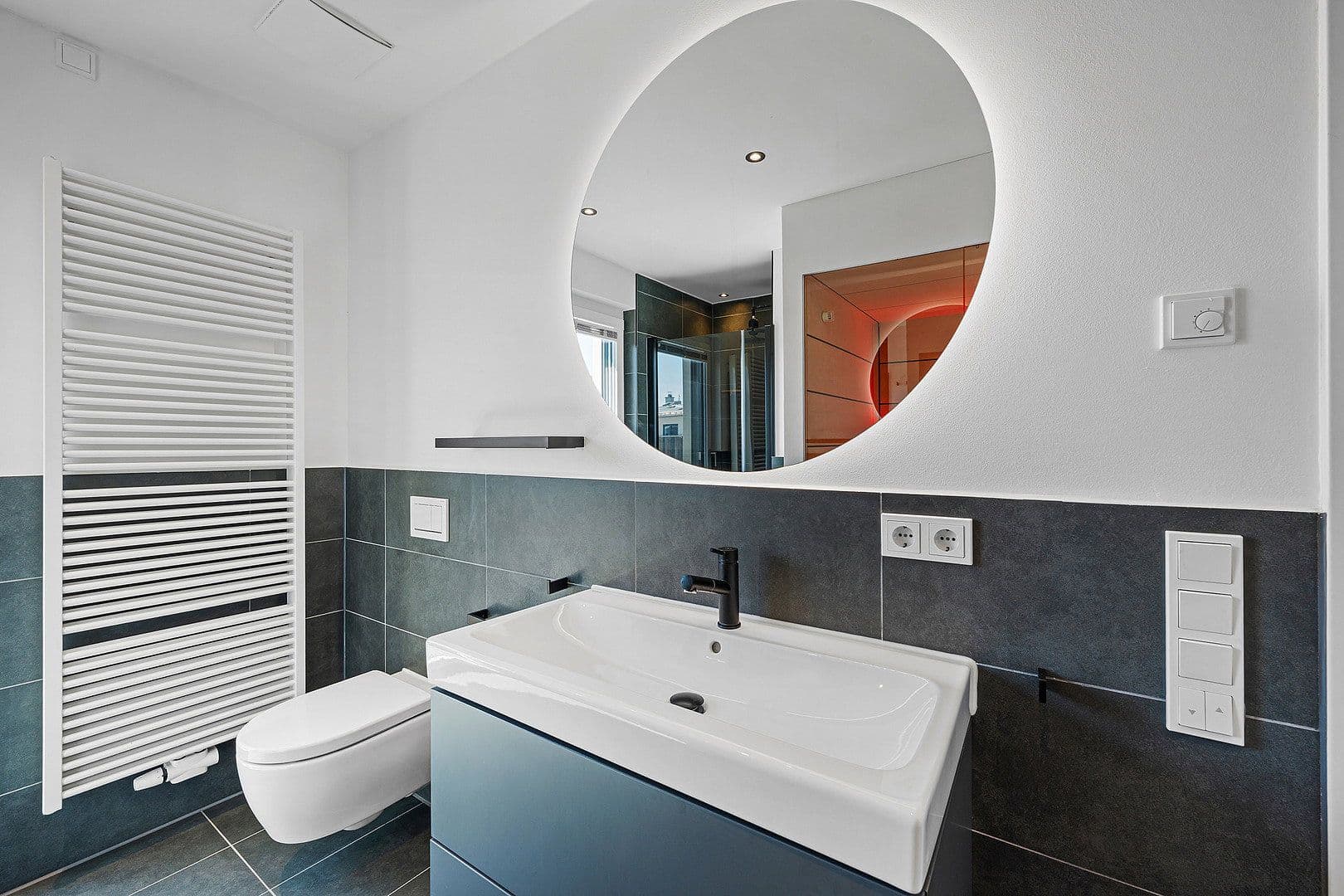 Prodej bytu 4+1 130 m², Riegerweg 16, Taufkirchen, Bavorsko Prodej bytu 4+1 130 m², Riegerweg 16, Taufkirchen, Bavorsko