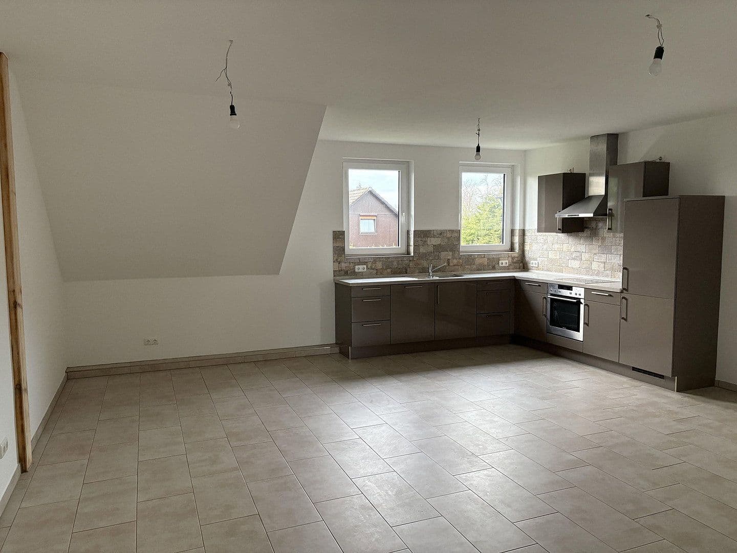 Prodej domu 268 m², pozemek 650 m², Jersbek, Jersbek, Šlesvicko-Holštýnsko Prodej domu 268 m², pozemek 650 m², Jersbek, Jersbek, Šlesvicko-Holštýnsko