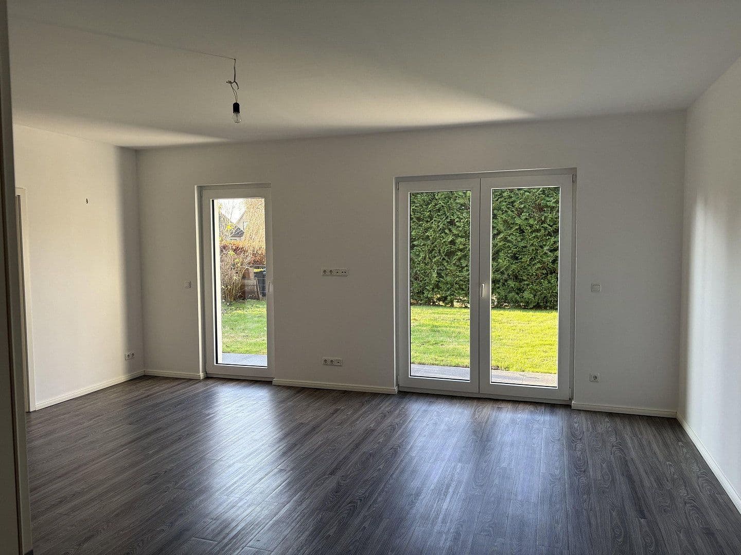 Prodej domu 268 m², pozemek 650 m², Jersbek, Jersbek, Šlesvicko-Holštýnsko Prodej domu 268 m², pozemek 650 m², Jersbek, Jersbek, Šlesvicko-Holštýnsko