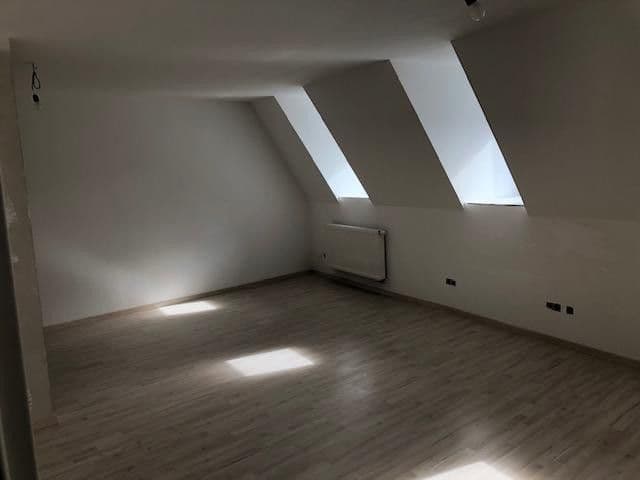 Pronájem bytu 4+kk 170 m², Ochsenfurt, Bavorsko Pronájem bytu 4+kk 170 m², Ochsenfurt, Bavorsko