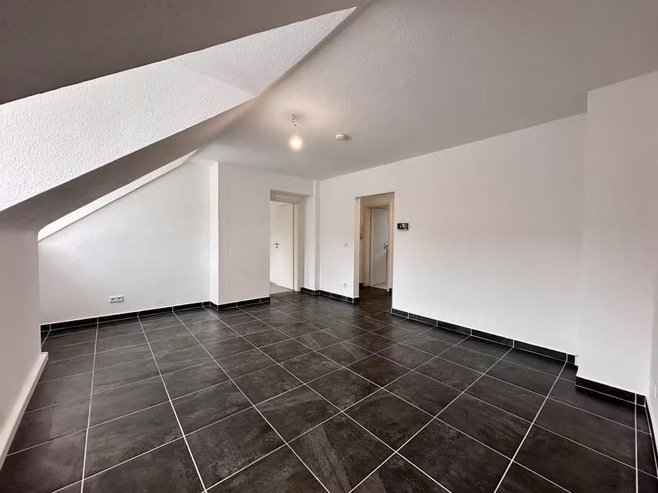 Pronájem bytu 4+1 73 m², Gelsenkirchen, Severní Porýní-Vestfálsko Pronájem bytu 4+1 73 m², Gelsenkirchen, Severní Porýní-Vestfálsko