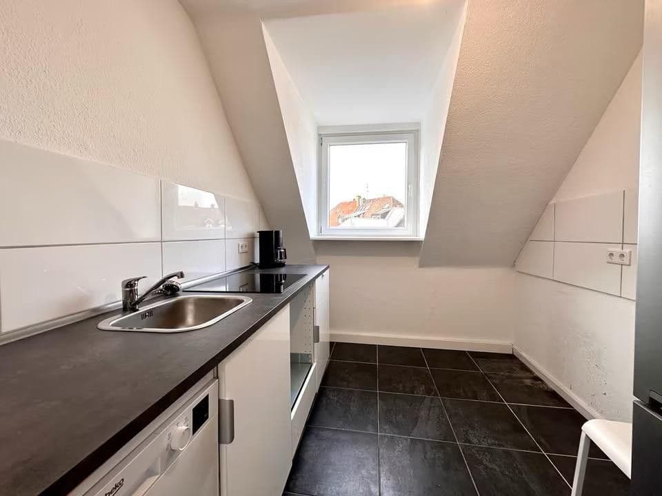 Pronájem bytu 4+1 73 m², Gelsenkirchen, Severní Porýní-Vestfálsko Pronájem bytu 4+1 73 m², Gelsenkirchen, Severní Porýní-Vestfálsko