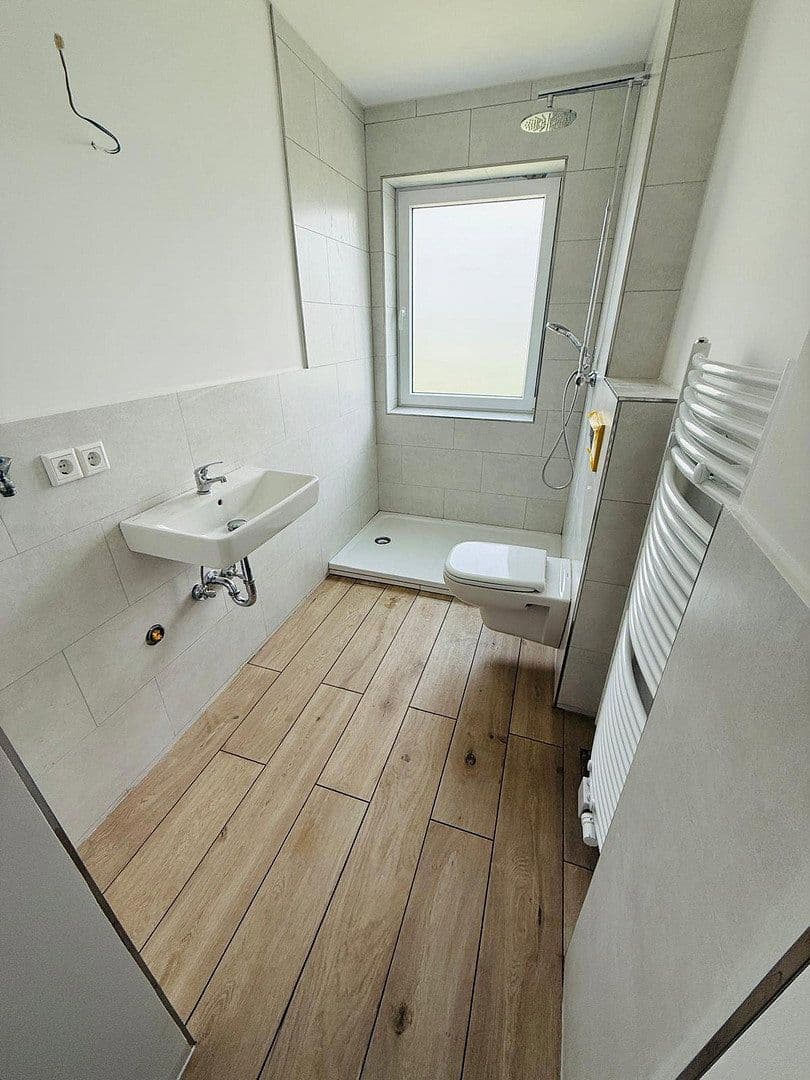 Pronájem bytu 3+1 74 m², Korschenbroich, Severní Porýní-Vestfálsko Pronájem bytu 3+1 74 m², Korschenbroich, Severní Porýní-Vestfálsko