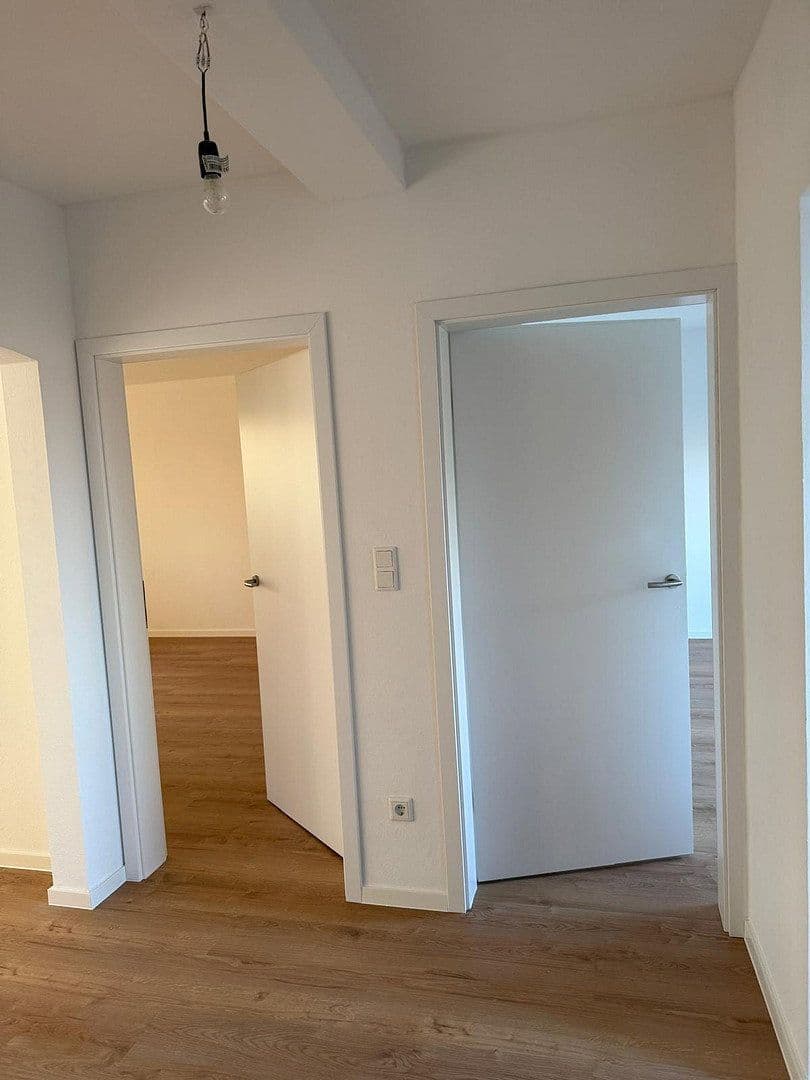 Pronájem bytu 3+1 74 m², Korschenbroich, Severní Porýní-Vestfálsko Pronájem bytu 3+1 74 m², Korschenbroich, Severní Porýní-Vestfálsko